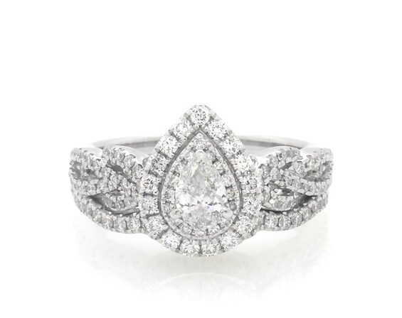 Previously Owned Neil Lane Pear-Shaped Diamond Double Halo Bridal Set 7/8 ct tw 14K White Gold Size 6.5