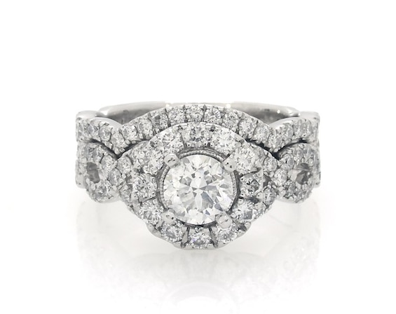 Previously Owned Neil Lane Round-Cut Diamond Halo Bridal Set 2 ct tw 14K White Gold Size 6