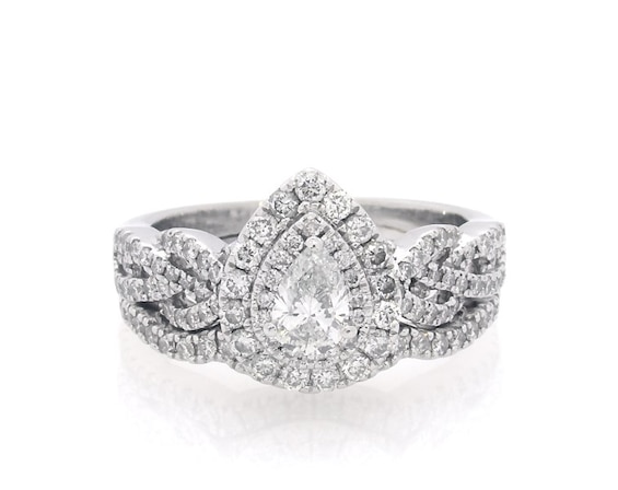 Previously Owned Neil Lane Pear-Shaped Diamond Double Halo Braided Bridal Set 7/8 ct tw 14K White Gold Size 5.25