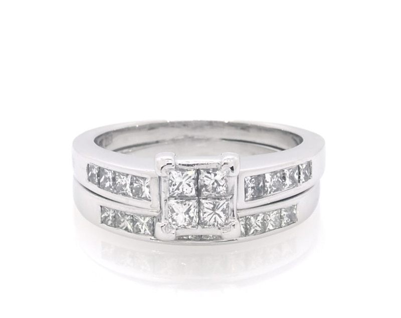 Main Image 1 of Previously Owned Princess-Cut Quad Diamond Bridal Set 1-1/6 ct tw 14K White Gold Size 7.25