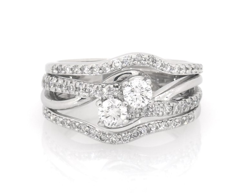 Main Image 1 of Previously Owned Round-Cut Diamond Two-Stone Bridal Set 5/8 ct tw 14K White Gold Size 5.5