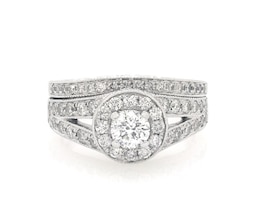 Previously Owned Round-Cut Diamond Halo Bridal Set 1 ct tw 14K White Gold Size 5.25
