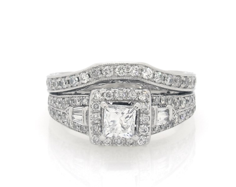 Main Image 1 of Previously Owned Neil Lane Princess-Cut Diamond Halo Bridal Set 1-3/8 ct tw 14K White Gold Size 6