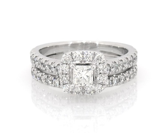Previously Owned Neil Lane Princess-Cut Diamond Bridal Set 1 ct tw 14K White Gold Size 5