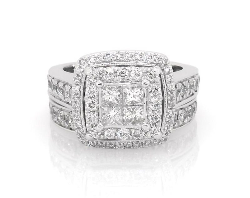 Main Image 1 of Previously Owned Princess-Cut Quad Diamond Bridal Set 1-1/2 ct tw 14K White Gold Size 4.5