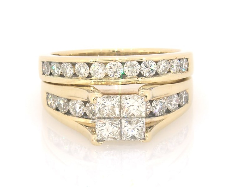 Main Image 1 of Previously Owned Princess-Cut Quad Diamond Bridal Set 1-7/8 ct tw 14K Yellow Gold Size 7.75