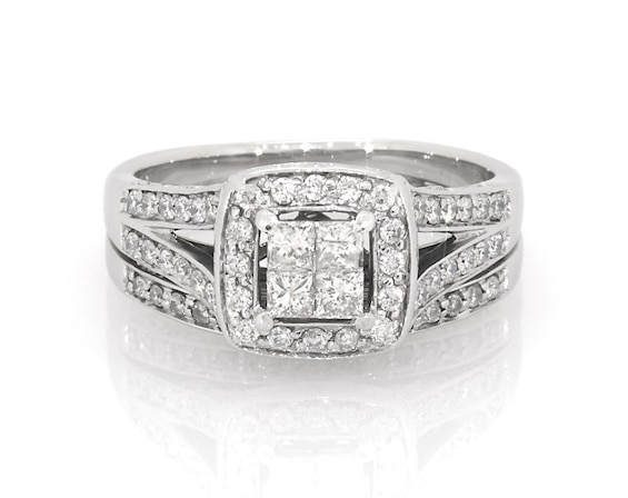 Previously Owned Diamond Bridal Set 7/8 ct tw Princess & Round-Cut 14K White Gold 8.5