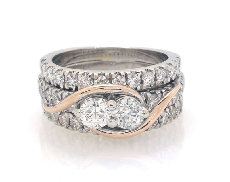 Main Image 1 of Previously Owned Round-Cut Diamond Two-Stone Bridal Set 1-7/8 ct tw 14K Two-Tone Gold Size 5.25