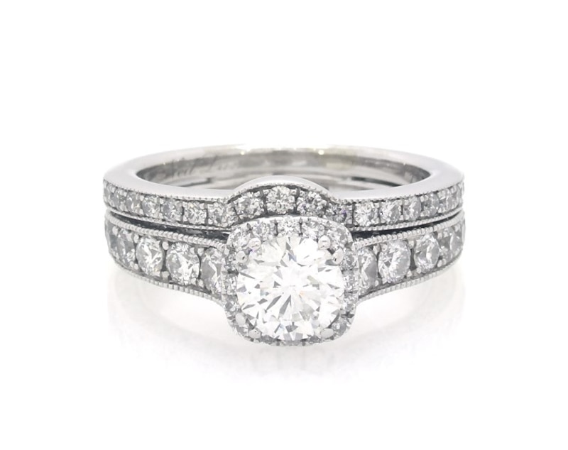 Main Image 1 of Previously Owned Neil Lane Round-Cut Diamond Halo Bridal Set 1-7/8 ct tw 14K White Gold Size 4.5