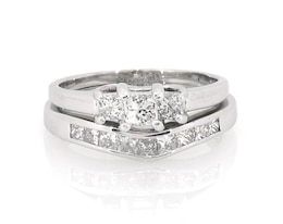 Previously Owned Princess-Cut Diamond Three-Stone Bridal Set 7/8 ct tw 14K White Gold & Platinum Size 6.25