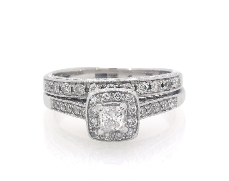 Main Image 1 of Previously Owned Princess-Cut Diamond Cushion Halo Bridal Set 5/8 ct tw 14K White Gold Size 7.5