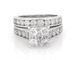 Previously Owned Multi-Diamond Square Center Bridal Set 2-3/4 ct tw 14K White Gold Size 7.75
