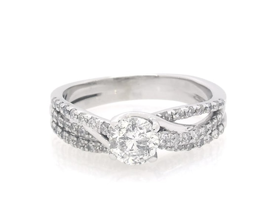 Previously Owned Round-Cut Diamond Bridal Set 7/8 ct tw 14K White Gold Size 6