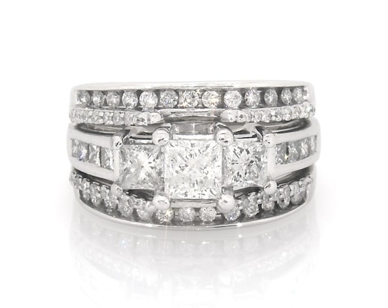 Previously Owned Princess-Cut Diamond Three-Stone Engagement Ring 1-7/8 ct tw 14K White Gold Size 7