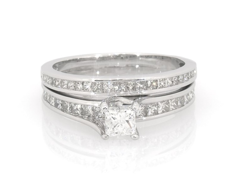 Main Image 1 of Previously Owned Princess-Cut Diamond Bridal Set 1-1/4 ct tw 14K White Gold Size 8