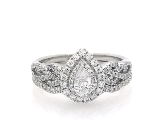 Previously Owned Neil Lane Pear-Shaped Diamond Bridal Set 7/8 ct tw 14K White Gold Size