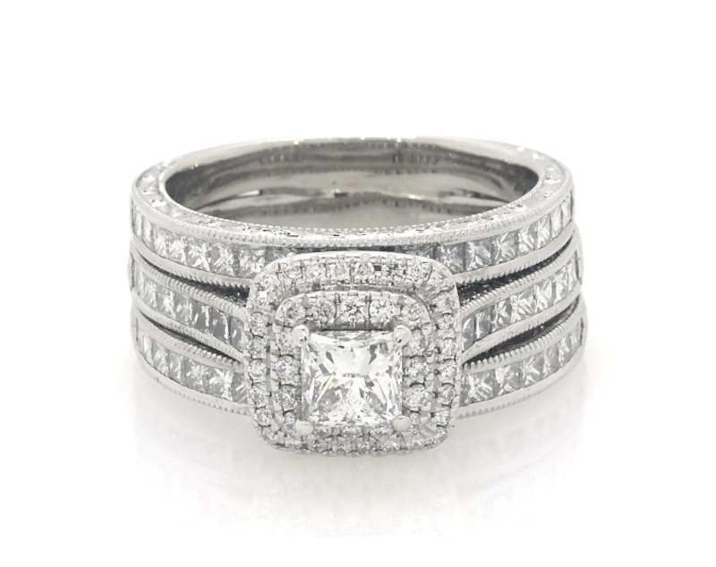 Main Image 1 of Previously Owned Neil Lane Princess-Cut Diamond Double Halo Bridal Set 2-3/4 ct tw 14K White Gold Size 9