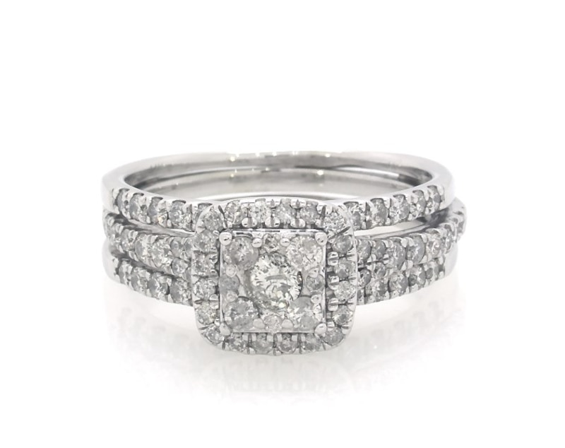 Main Image 1 of Previously Owned Multi-Diamond Bridal Set 1-1/8 ct tw 10K & 14K White Gold Size 7.25