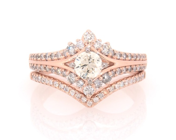 Previously Owned Round-Cut Diamond Chevron Bridal Set 1 ct tw 14K Two-Tone Gold Size