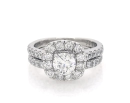 Previously Owned Neil Lane Round-Cut Diamond Halo Bridal Set 2 ct tw 14K White Gold Size 5.25