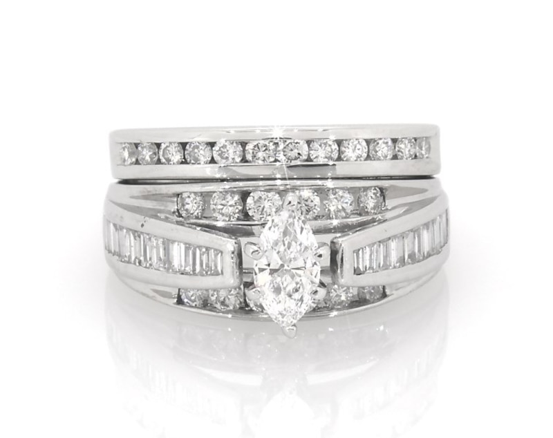 Main Image 1 of Previously Owned Marquise-Cut Diamond Bridal Set 1-1/5 ct tw 14K White Gold Size 5