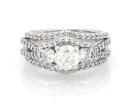 Previously Owned Round-Cut Diamond Three-Stone Bridal Set 1-5/8 ct tw 14K White Gold Size 6