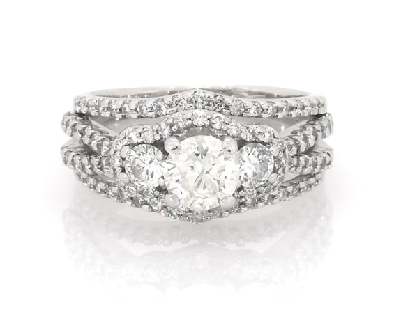 Previously Owned Round-Cut Diamond Three-Stone Bridal Set 1-5/8 ct tw 14K White Gold 6