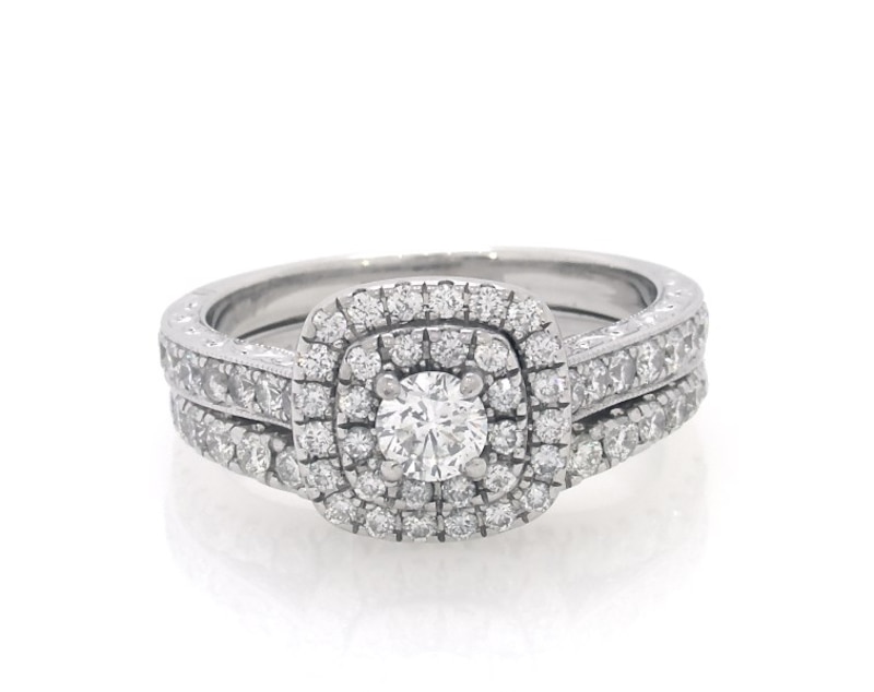 Main Image 1 of Previously Owned Neil Lane Round-Cut Diamond Double Halo Bridal Set 1 ct tw 14K White Gold Size 6.75