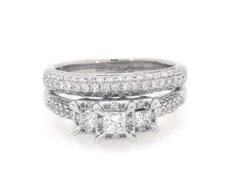 Previously Owned Princess-Cut Diamond Three-Stone Bridal Set 7/8 ct tw 10K White Gold Size 6.5