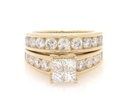 Previously Owned Princess-Cut Quad Diamond Bridal Set 3 ct tw 14K Yellow Gold Size 7.75