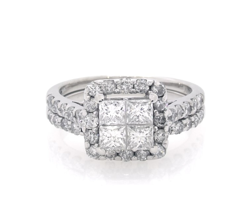 Main Image 1 of Previously Owned Princess-Cut Diamond Quad Bridal Set 1-3/4 ct tw 14K White Gold Size 6.5