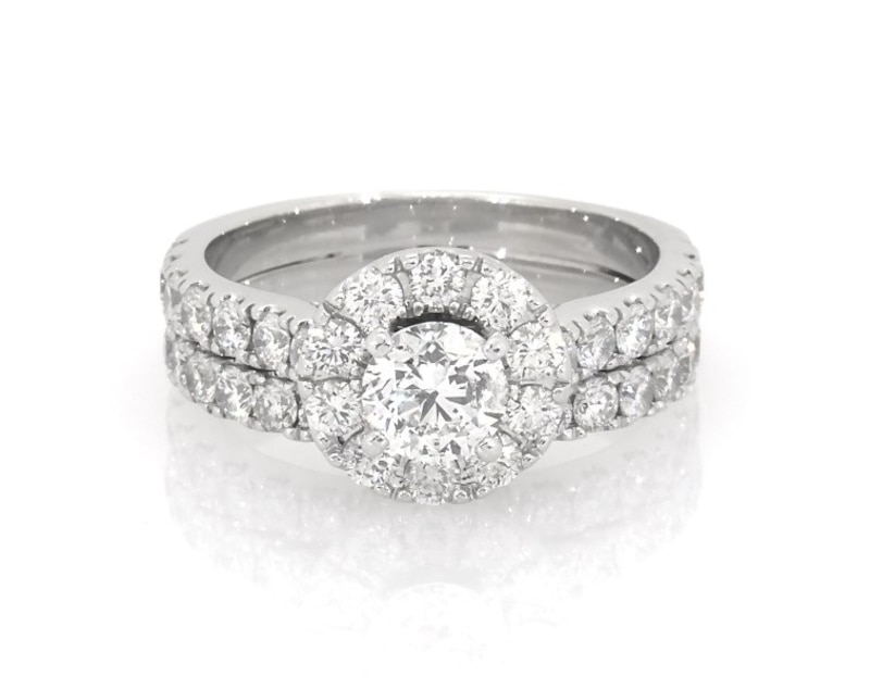Main Image 1 of Previously Owned Neil Lane Diamond Bridal Set 1-7/8 ct tw Round-Cut 14K White Gold Size 5.75