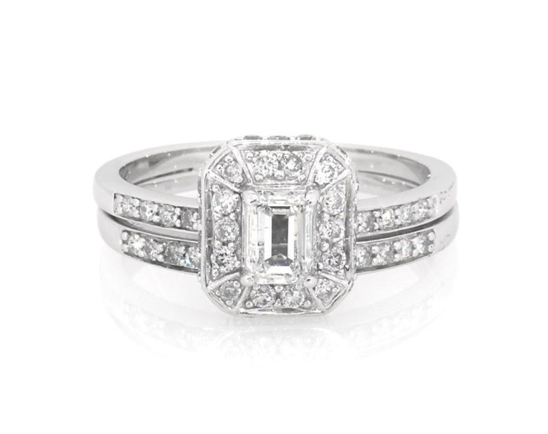 Main Image 1 of Previously Owned Emerald-Cut Diamond Halo Bridal Set 1 ct tw 10K White Gold Size 8.25