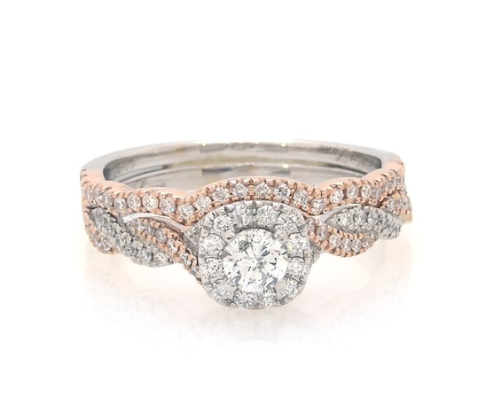 Previously Owned Neil Lane Round-Cut Diamond Halo Bridal Set 5/8 ct tw 14K Two-Tone Gold Size 9.25