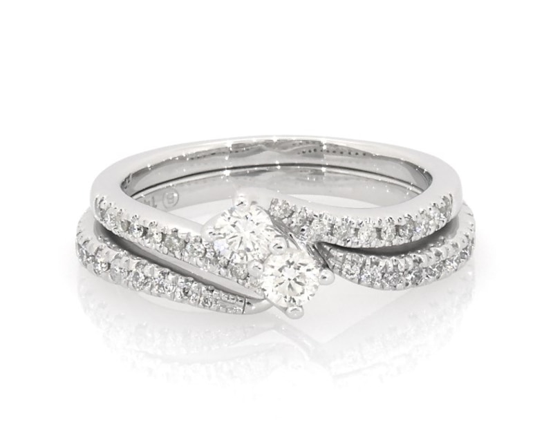 Main Image 1 of Previously Owned Ever Us Round-Cut Diamond Two-Stone Bridal Set 3/4 ct tw 14K White Gold Size 8.5