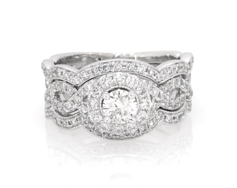 Main Image 1 of Previously Owned Neil Lane Round-Cut Diamond Halo Bridal Set 1-3/8 ct tw 14K White Gold Size 5.5
