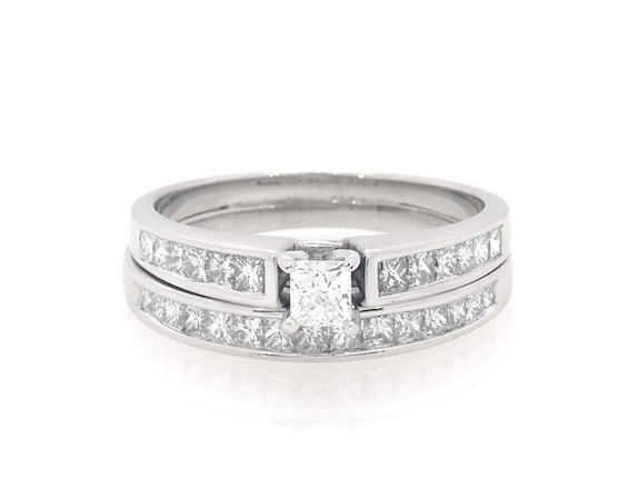 Previously Owned Princess-Cut Diamond Bridal Set 7/8 ct tw 14K White Gold Size 7.25