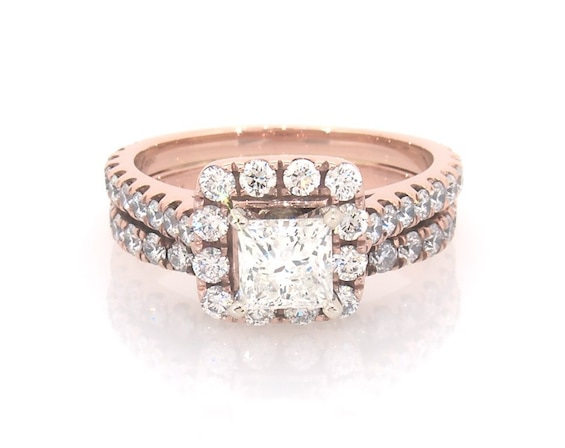 Previously Owned Neil Lane Princess-Cut Diamond Halo Bridal Set 2-1/2 ct tw 14K Rose Gold 7.75