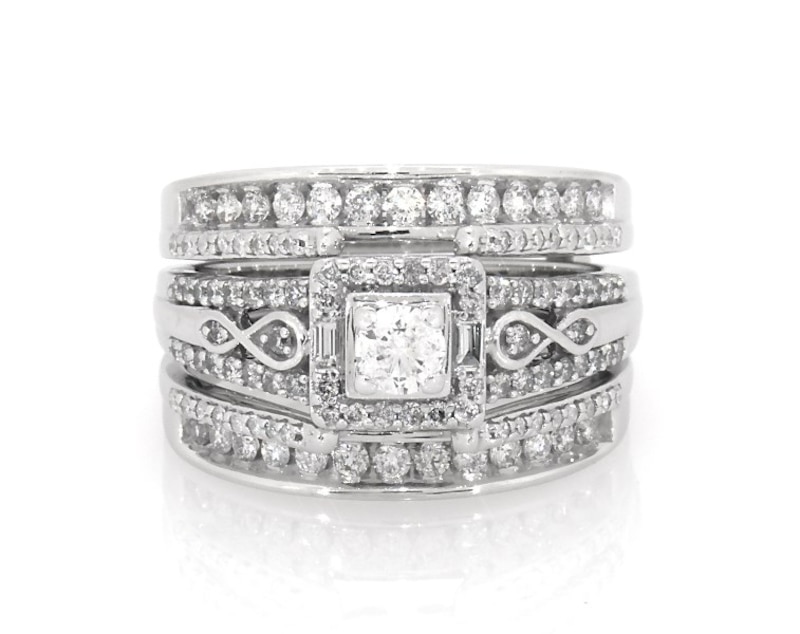 Main Image 1 of Previously Owned Princess-Cut Diamond Infinity Bridal Set 7/8 ct tw 10K White Gold Size 6.25