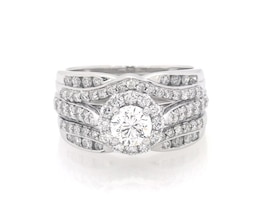 Previously Owned Round-Cut Diamond Halo Bridal Set 1 ct tw 14K White Gold Size 4