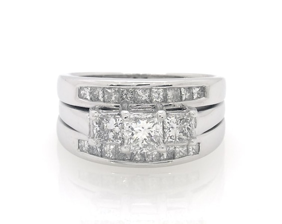 Previously Owned Princess-Cut Diamond Three-Stone Bridal Set 1-3/8 ct tw 14K White Gold & Platinum Size 6.25