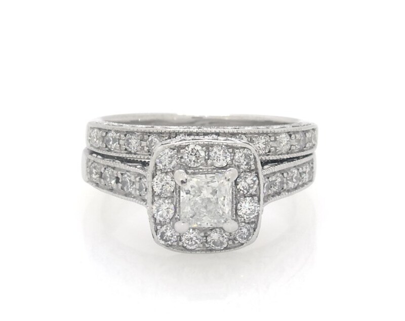 Main Image 1 of Previously Owned Princess-Cut Diamond Halo Bridal Set 1-1/5 ct tw 14K White Gold Size 8