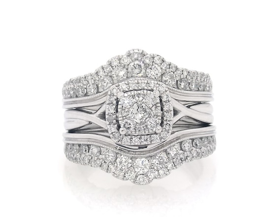 Previously Owned Princess & Round-Cut Multi-Diamond Bridal Set 1-1/4 ct tw 10K & 14K White Gold Size 7.5
