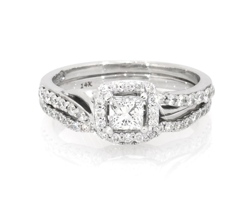 Main Image 1 of Previously Owned Princess-Cut Diamond Halo Bridal Set 1 ct tw 14K White Gold Size 8.75