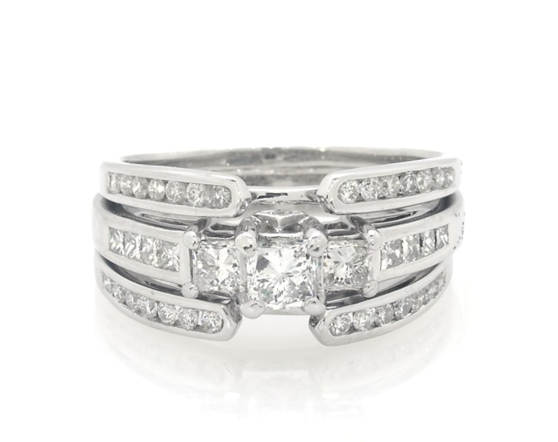 Main Image 1 of Previously Owned Princess-Cut Diamond Three-Stone Bridal Set 1-1/3 ct tw 14K White Gold 8.5