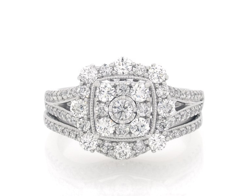 Main Image 1 of Previously Owned Multi-Diamond Bridal Set 1-7/8 ct tw 14K White Gold Size 10.75