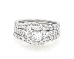 Previously Owned Princess-Cut Diamond Halo Bridal Set 1-5/8 ct tw 14K White Gold Size 5.75