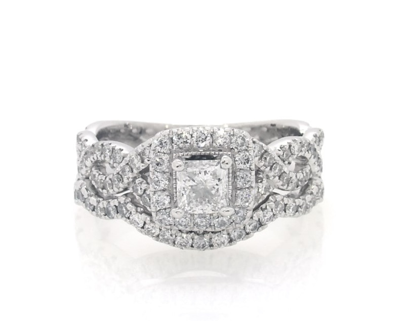 Main Image 1 of Previously Owned Neil Lane Princess-Cut Diamond Halo Bridal Set 1-1/4 ct tw 14K White Gold Size 6