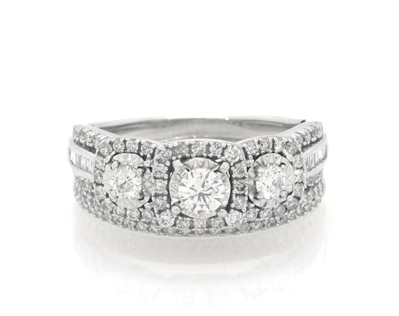 Main Image 1 of Previously Owned Round-Cut Diamond Three-Stone Bridal Set 1-1/5 ct tw 10K White Gold Size 9