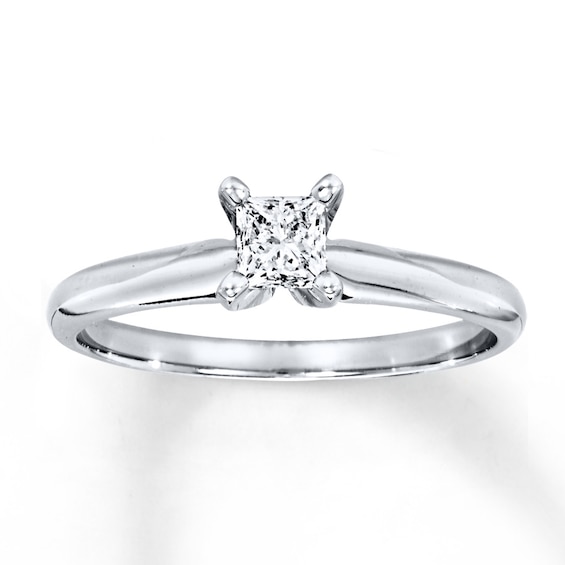 Previously Owned Diamond Solitaire Ring 1/3 carat Princess-Cut 14K White Gold (I/I2)
